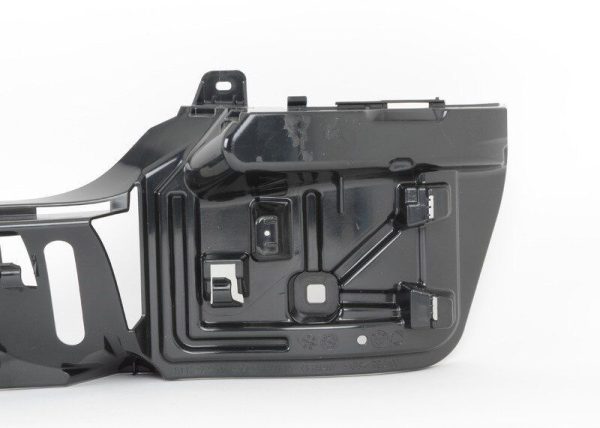 NEW GENUINE BMW 6 SERIES F06 F12 F13 M REAR BUMPER CENTER SUPPORT BRACKET 51127223161 - Image 2