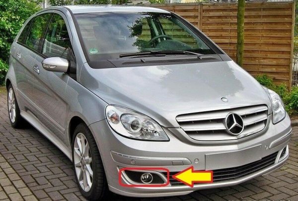 NEW GENUINE MERCEDES MB B CLASS W245 FRONT BUMPER FOG LIGHT LAMP COVER PAIR L+R - Image 3