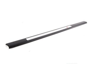 NEW GENUINE AUDI A3 2004-2013 FRONT DOOR S LINE DOOR ENTRY SILL STRIPE LEFT N/S 8P4853491H01C