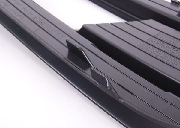 AUDI A4 2012-2016 NEW GENUINE BUMPER N/S LEFT FOG LIGHT GRILL 8K0807681K01C - Image 3