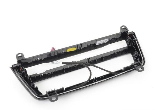 BMW 3 4 SERIES GENUINE F30 F31 F32 F33 ILLUMINATED A/C CONTROL PANEL COVER TRIM 64119358940 - Image 2