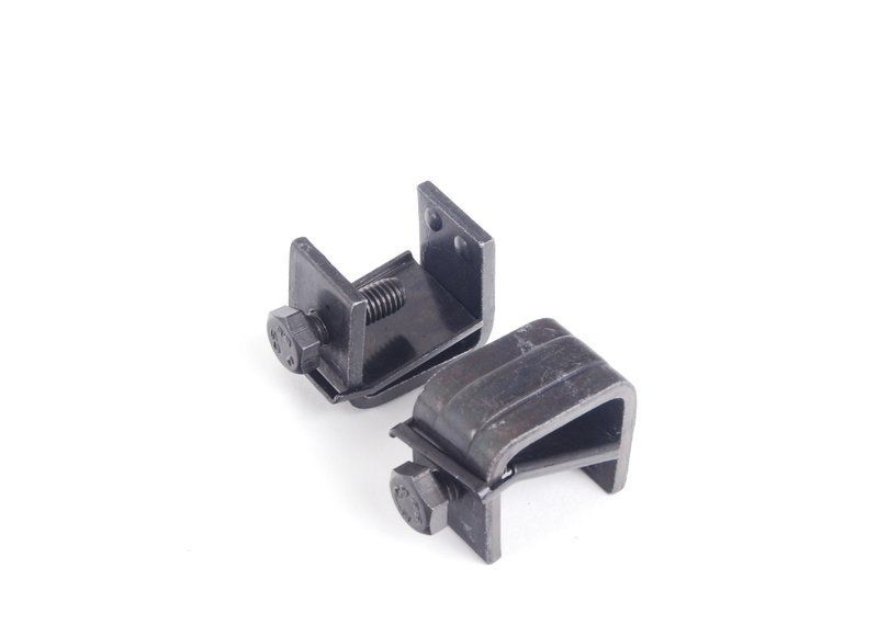 NEW GENUINE VW GOLF 04-08 FRONT MUD FLAPS SPLASH GUARD PAIR BLACK 1K0075111 - Image 6