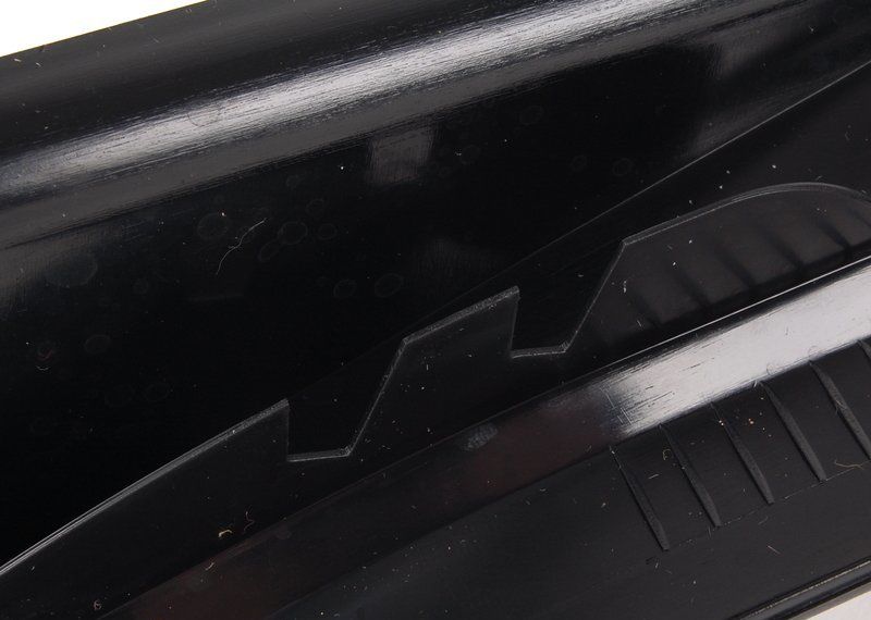 BMW NEW GENUINE 5 SERIES E60 E61 REAR INTERIOR SILL STRIP COVER LEFT N/S BLACK 51477066629 - Image 4