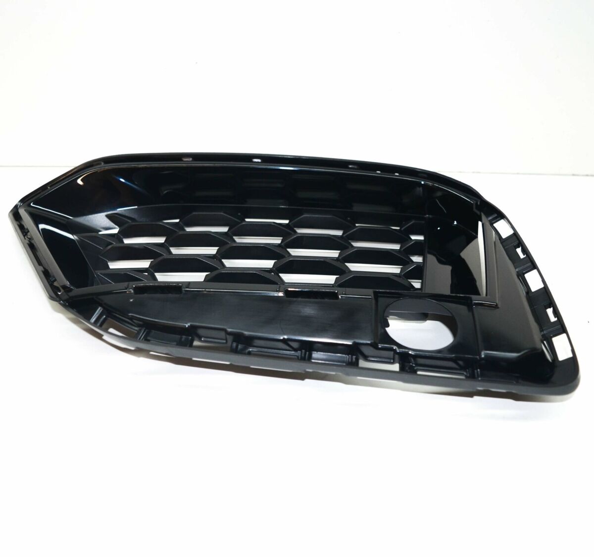 NEW GENUINE BMW 5 SERIES G30 M SPORT FRONT BUMPER GRILL AIR INTAKE OPEN RIGHT 51118098670 - Image 5