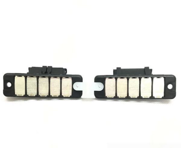 NEW GENUINE MERCEDES BENZ VITO W639 SIDE LOADING DOOR CONTACT PLATES A6398200311 - Image 3