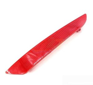 NEW GENUINE SEAT LEON STYLANCE 13-17 REAR BUMPER REFLECTOR RIGHT O/S 5F0945106F