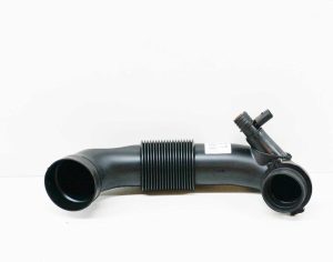 NEW GENUINE MERCEDES BENZ MB B CLASS B180 CDI W245 AIR INTAKE HOSE A6400900929