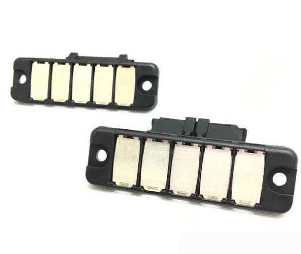 NEW GENUINE MERCEDES BENZ VITO W639 SIDE LOADING DOOR CONTACT PLATES A6398200311