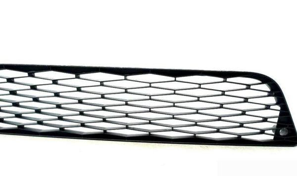 NEW GENUINE SEAT LEON 2013-2016 FRONT CENTER LOWER GRILL BLACK 5F08536679B9 - Image 3