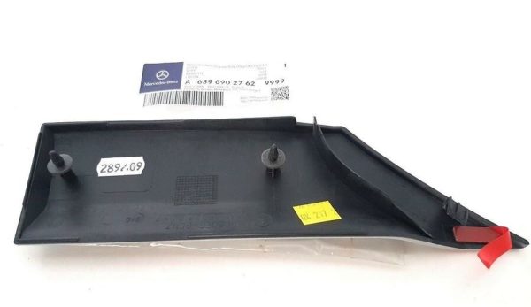 NEW GENUINE MERCEDES BENZ VITO W639 REAR WHEEL ARCH MOLDING LEFT A63969027629999 - Image 3