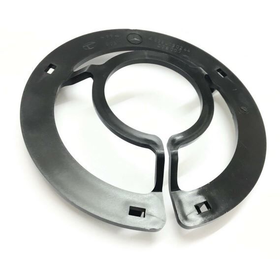 NEW GENUINE MERCEDES BENZ VITO W447 SPARE WHEEL COVER PLATE A6394030244