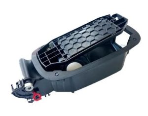 NEW GENUINE MERCEDES BENZ GL CLASS X166 2013-2016 FUEL FILLER HOUSING RIGHT A1666300367