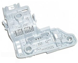 NEW GENUINE MERCEDES C CLASS W204 FACELIFT REAR TAILLIGHT BULK HOLDER LEFT N/S A2048202277