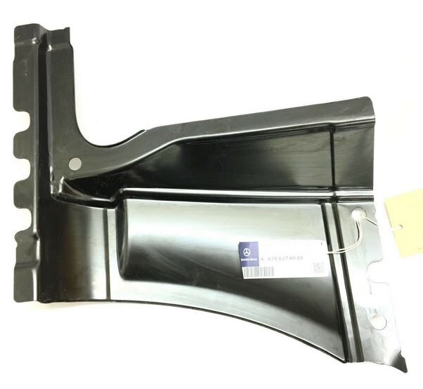 NEW GENUINE MERCEDES BENZ VITO W639 RIGHT REAR ROCKER PANEL A6396378909