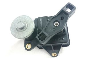 NEW GENUINE MERCEDES BENZ OM642 INLET PORT SHUT OFF MOTOR A6421500494