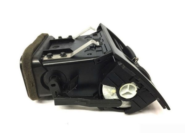 NEW GENUINE MERCEDES BENZ C220 CDI CENTER DASHBOARD AIR FLEW VENT RIGHT O/S A20483013549116 - Image 3