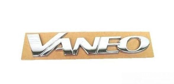 NEW GENUINE MERCEDES BENZ VANEO REAR TRUNK VANEO LETTERING CHROME BADGE LID A4148170015