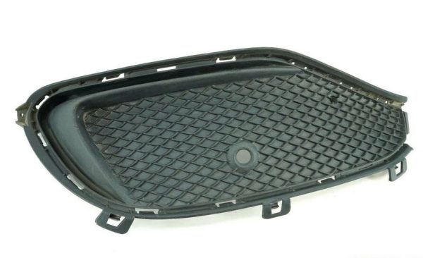 NEW GENUINE MERCEDES BENZ CLA CLASS C117 FRONT BUMPER LOWER SIDE GRILL SET - Image 3
