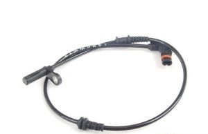NEW GENUINE MERCEDES BENZ C CLASS W204 FRONT WHEEL ABS RPM SENSOR A2049052905
