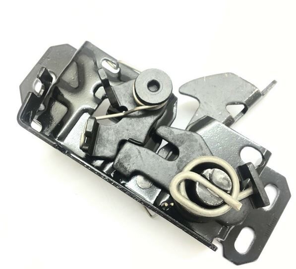 NEW GENUINE MERCEDES BENZ VITO W447 ENGINE HOOD LOWER PART LATCH LOCK A4478800060 - Image 3