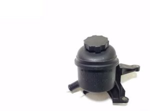 NEW GENUINE MB C CLASS W203 2.2 2.7 DIESEL POWER STEERING RESERVOIR A2034600083
