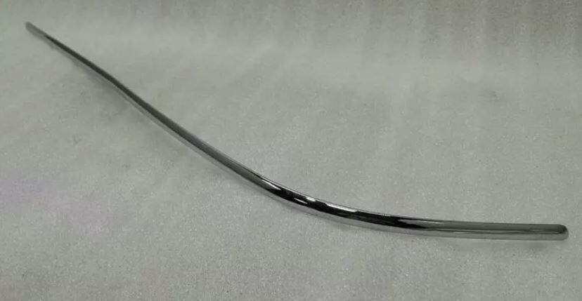 NEW GENUINE MERCEDES BENZ C CLASS W203 REAR BUMPER CHROME FACING LEFT SIDE A2038850174 - Image 4