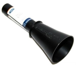 NEW GENUINE FORD FOCUS FIESTA MK7 MK8 FUNNEL 1681668