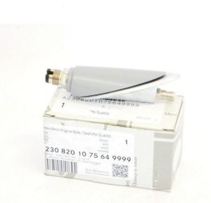 NEW GENUINE MERCEDES BENZ SL CLASS R230 REAR LEFT WING AERIAL ANTENNA BASE A2308201075649999