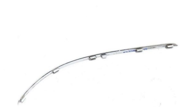 NEW GENUINE MERCEDES BENZ B CLASS W246 REAR BUMPER LEFT SIDE CHROME STRIP TRIM A2468850921 - Image 3