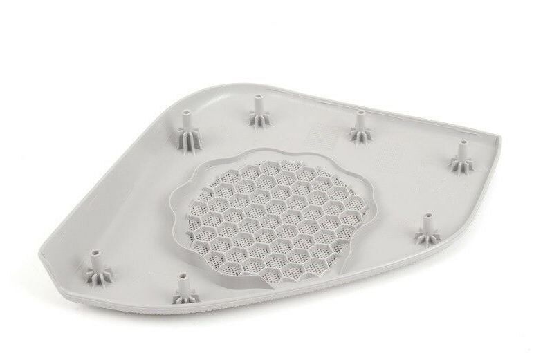 NEW GENUINE MERCEDES BENZ MB C CLASS W203 REAR LEFT SIDE DOOR SPEAKER COVER A20373701887E94 - Image 3