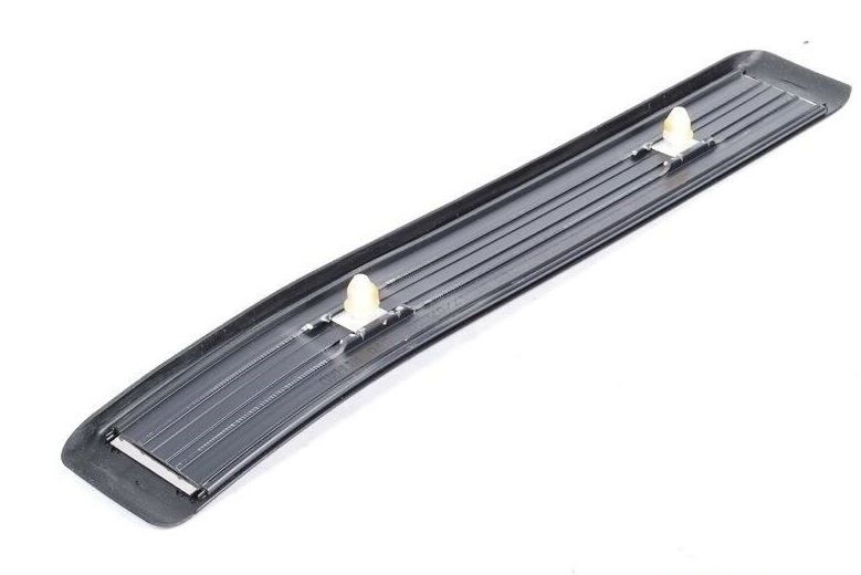 NEW GENUINE MERCEDES BENZ E CLASS W212 REAR RIGHT OUTER DOOR STILL TRIM A21168058359051 - Image 3