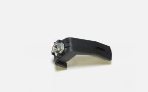 NEW GENUINE AUDI A1 2011-2016  REAR TAIL LIGHT BRACKET SUPPORT ELEMENT 8X0945567