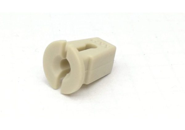 NEW GENUIN Audi VW  Expanding Nut 165827592