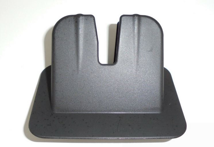 NEW GENUINE AUDI A1 2012-2014 BOOT MOUNTED LOCK PLASTIC COVER SURROUND TRIM 8X0827520B98