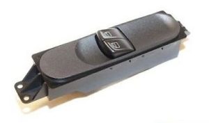 NEW GENUINE MERCEDES BENZ VITO W639 WINDOW REGULATOR SWITCH A6395451513