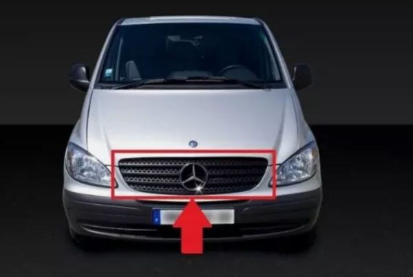 NEW GENUINE MERCEDES BENZ VITO W639 FRONT RADIATOR GRILLE BLACK A63988001859051 - Image 2