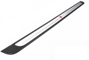 NEW GENUINE AUDI A1 2012-2014 S LINE DOOR ENTRY SILL STRIP RIGHT O/S 8X3853373B9B9