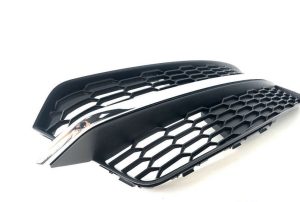NEW GENUINE AUDI A6 15-18 S-LINE O/S RIGHT BUMPER GRILL FOG LIGHT SURROUND 4G0807648B9B9