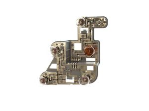 NEW GENUINE MERCEDES C CLASS W204 SALOON PRE FACELIFT O/S RIGHT REAR BULB HOLDER A204820160005