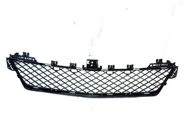 NEW GENUINE MERCEDES BENZ C CLASS W204 FRONT BUMPER LOWER GRILL COVER TRIM A2048850624