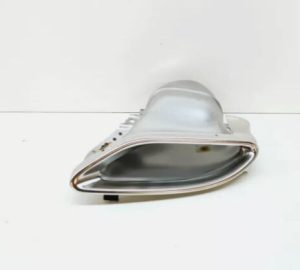NEW GENUINE MERCEDES E CLASS W212 AMG TAIL EXHAUST PIPE TRIM COVER LEFT A2124902727