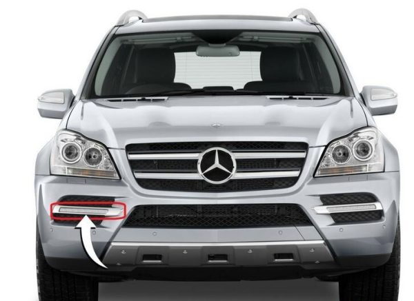 NEW GENUINE MERCEDES BENZ GL X164 FRONT BUMPER FOG LIGHT GRILL TRIM RIGHT O/S A1648847422 - Image 3