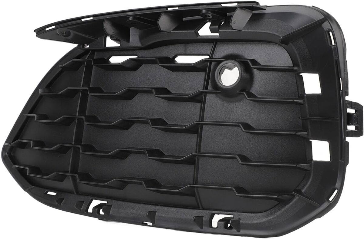 BMW NEW M1 SERIES F20 F21 LCI FRONT BUMPER FOG LIGHT GRILL COVER PDC LEFT N/S 51118068605 - Image 4