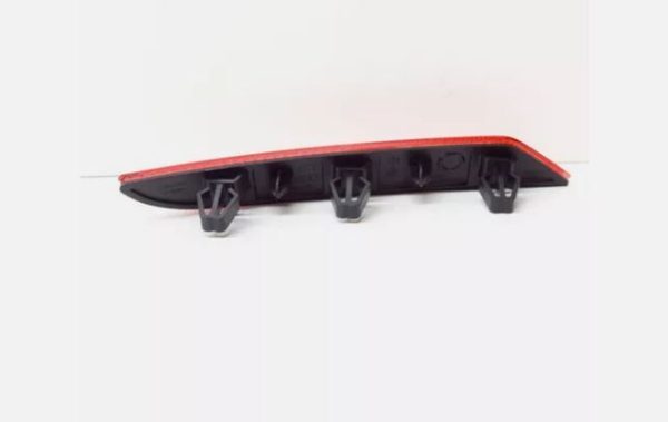 NEW GENUINE AUDI A1 2015-2018 REAR BUMPER LEFT N/S LIGHT REFLECTOR 8XA945105 - Image 3
