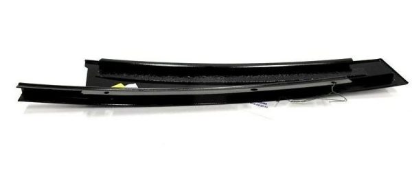NEW GENUINE MERCEDES BENZ MB C W205 REAR DOOR B-PILLAR OUTSIDE BLACK RIGHT A2056901087 - Image 4
