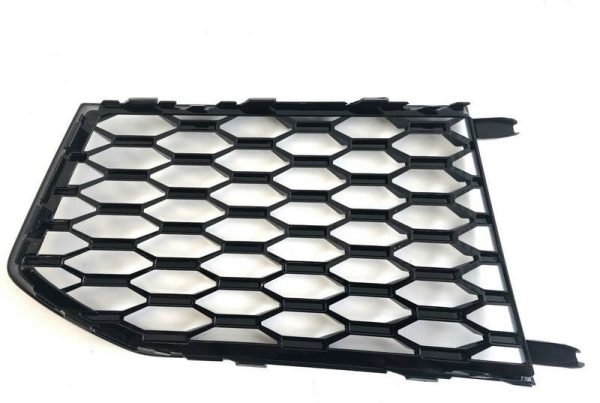 NEW GENUINE AUDI RSQ3  2014-2018 O/S RIGHT BUMPER AIR VENT GRILL 8U0807682GT94 - Image 3