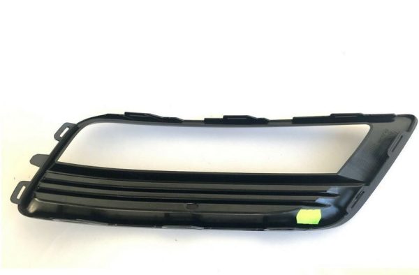 NEW GENUINE VW GOLF R-LINE MK7 13-16 LOWER LEFT N/S GRILL BLACK 5G0853665G 041 - Image 2