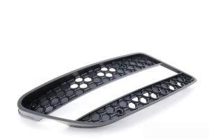NEW GENUINE MERCEDES BENZ MB C W204 AMG FRONT LEFT N/S FOG DRL LIGHT GRILL A2048850053