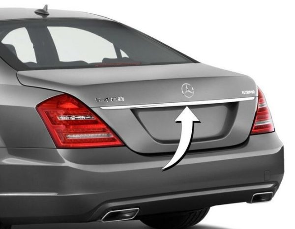 NEW GENUINE MERCEDES BENZ MB S CLASS W221 REAR TRUNK LID CHROME TRIM MOLDING A2217580181 - Image 3