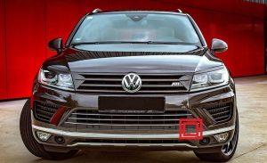 NEW VW TOUAREG 15-18 FRONT BUMPER N/S LEFT TOW HOOK EYE COVER CAP TWO PARTS